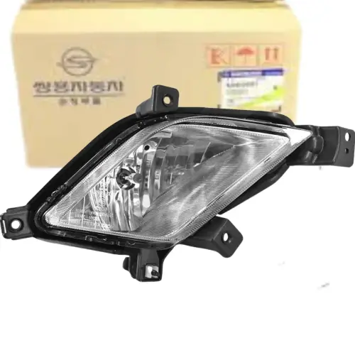 FAROL AUXILIAR MILHA LD SSANGYONG KORANDO 2010 A 2015 8320234001 83202-34001 JP001876