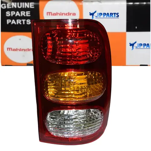 LANTERNA TRASEIRA LD MAHINDRA PICK-UP 2.2 PICK-UP 2.6 DIESEL